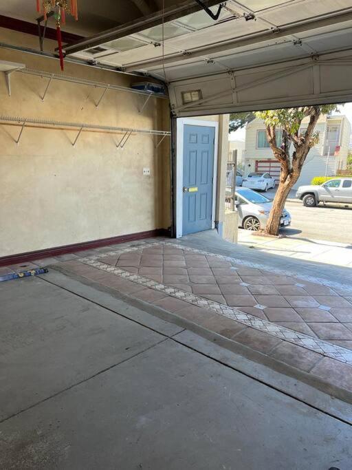 Сasa de vacaciones Beautiful Spacious House 2br / 4br In Silver Terrace San Francisco